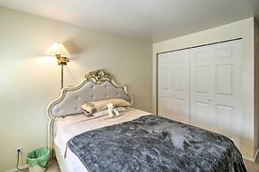 Spacious Family Home on Golf Course: Hike & Bike!