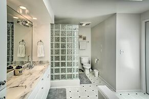 Spacious Family Home on Golf Course: Hike & Bike!