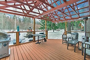 Secluded Riverfront Cabin Rental in Easton!