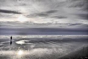 Oceanfront Retreat w/ Private Long Beach Access!