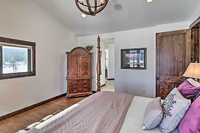 Spacious Big Sky Cabin w/ Hot Tub & Grill!