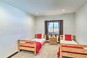 Spacious Big Sky Cabin w/ Hot Tub & Grill!