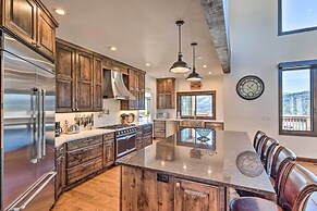 Spacious Big Sky Cabin w/ Hot Tub & Grill!
