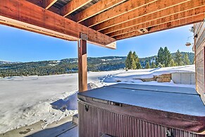 Spacious Big Sky Cabin w/ Hot Tub & Grill!