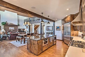Spacious Big Sky Cabin w/ Hot Tub & Grill!