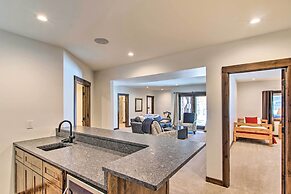 Spacious Big Sky Cabin w/ Hot Tub & Grill!