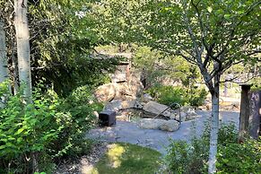 Condo w/ Outdoor Heated Pool + Hot Tub Access!