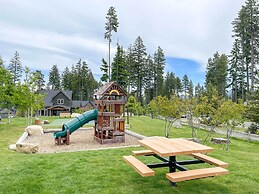 Condo w/ Outdoor Heated Pool + Hot Tub Access!