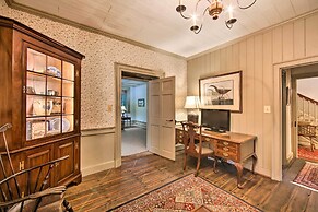 Beautiful Historic House In Amish Country