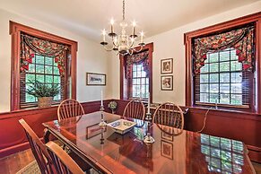 Beautiful Historic House In Amish Country