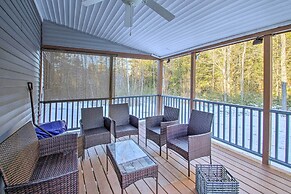 Inviting Countryside Home: 4 Mi to Long Lake!