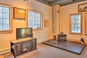 Inviting Countryside Home: 4 Mi to Long Lake!