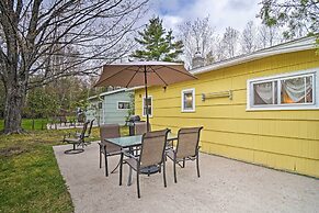 Pet-friendly Charlevoix Cabin: Walk to Lakefront!