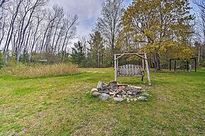 Pet-friendly Charlevoix Cabin: Walk to Lakefront!