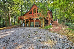 Andrews Cabin w/ Game Room & Covered Porch!