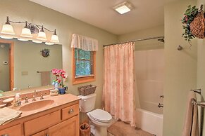 Andrews Cabin w/ Game Room & Covered Porch!