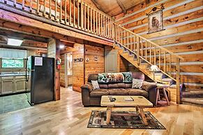 Secluded Forest Cabin, 4 Mi to Downtown Gatlinburg