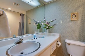 Pool & Beach Access: Hilton Head Island Villa!