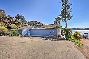 Gig Harbor House w/ Private Beach + Views!