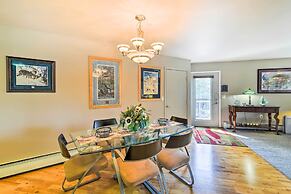 Hillside Anchorage Home by Hiking & Biking Trails!