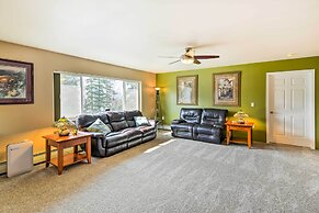 Hillside Anchorage Home by Hiking & Biking Trails!