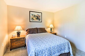 Hillside Anchorage Home by Hiking & Biking Trails!