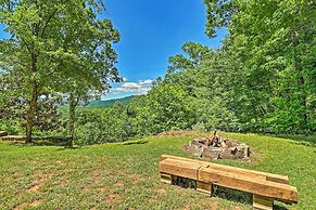 Mountain View Home: Hike, Raft, Golf + More!