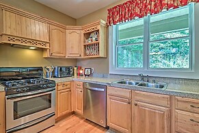 Mountain View Home: Hike, Raft, Golf + More!