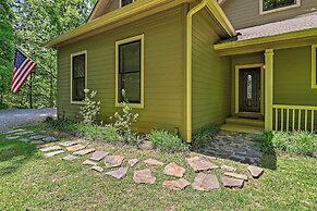 Mountain View Home: Hike, Raft, Golf + More!