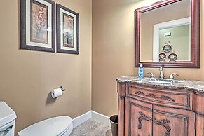 Mountain View Home: Hike, Raft, Golf + More!