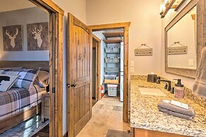 Modern Cabin w/ Deck, Grill & Chinquapin Amenities