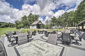 Modern Cabin w/ Deck, Grill & Chinquapin Amenities