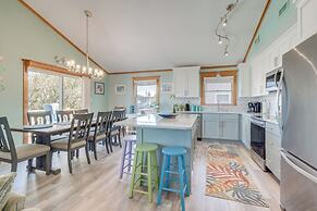 Coastal Home w/ Deck & Outdoor Shower