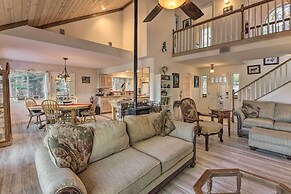 20 Mi to Lassen Park: Chateau w/ Mt Shasta View!