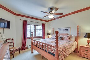 Cozy Avon Retreat w/ Private Deck & Pool Access!