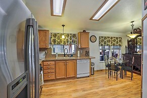 Mtn Gate Guest House ~ 6 Mi to Shasta Lake!