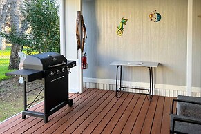 Mtn Gate Guest House ~ 6 Mi to Shasta Lake!