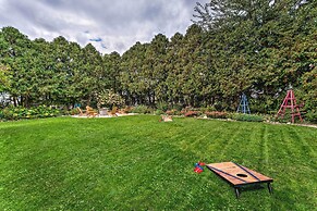 Airy Cottage Close to Rock Lake w/ Fire Pit!