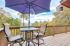 Spacious Murphy Chalet w/ Hot Tub: Mtn Views!