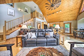 Spacious Murphy Chalet w/ Hot Tub: Mtn Views!