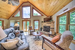 Spacious Murphy Chalet w/ Hot Tub: Mtn Views!