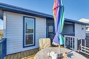 Near Ocean: Home w/ Deck & Grill in Surfside Beach