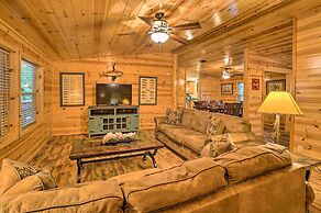 Broken Bow Oasis: Hot Tub, Fire Pit & Patio