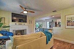 Cozy Jungle Escape < 1 Mi to Gulfport Beach!