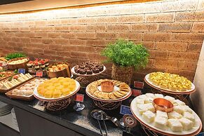 Hotel Cullinan Deluxe