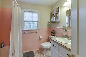 Spacious Retreat, 2 Miles to Tuskegee University