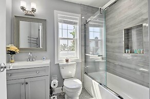 6 Mi to Capitol Hill: Spacious Family Home in DC