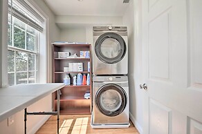 6 Mi to Capitol Hill: Spacious Family Home in DC