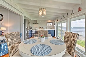 Waterfront Portsmouth Cottage: 8 Mi. From Newport!