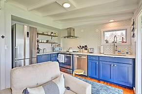 Waterfront Portsmouth Cottage: 8 Mi. From Newport!